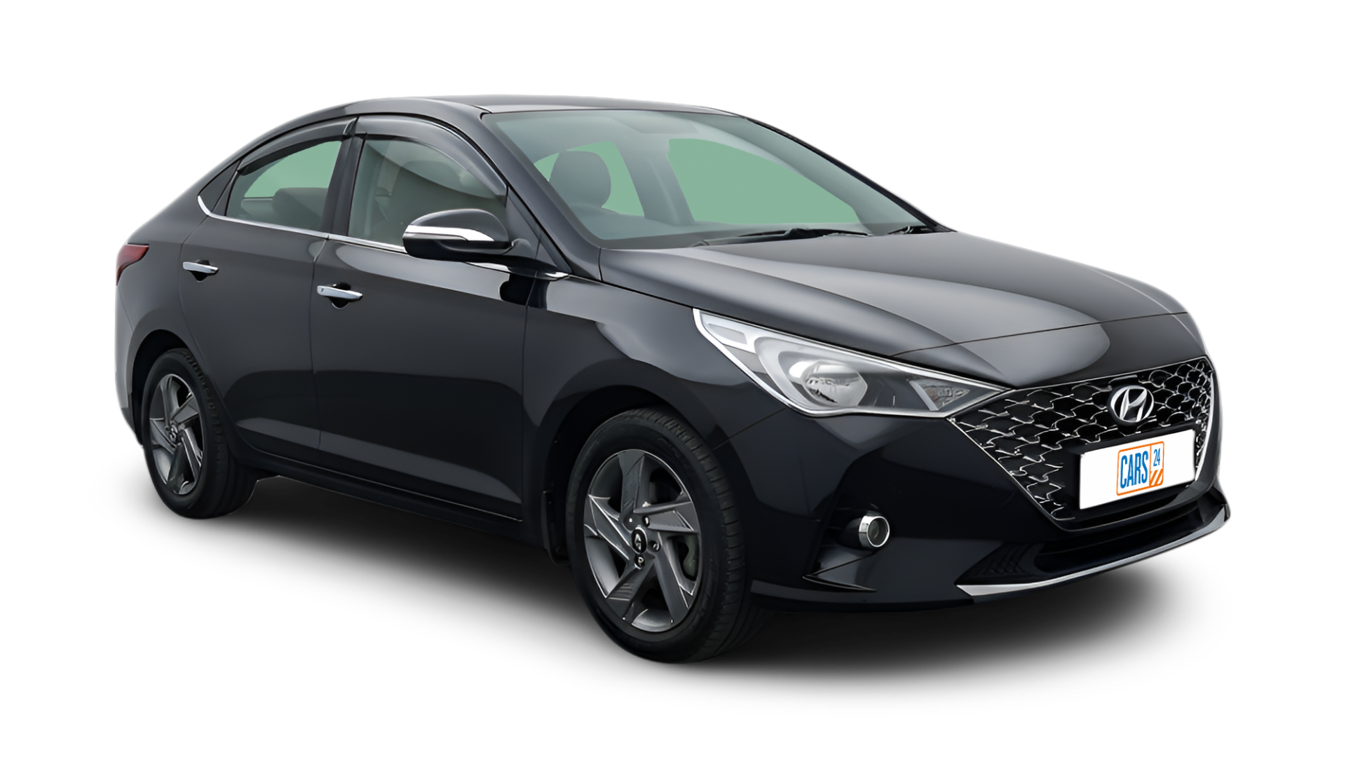 Hyundai Verna-img
